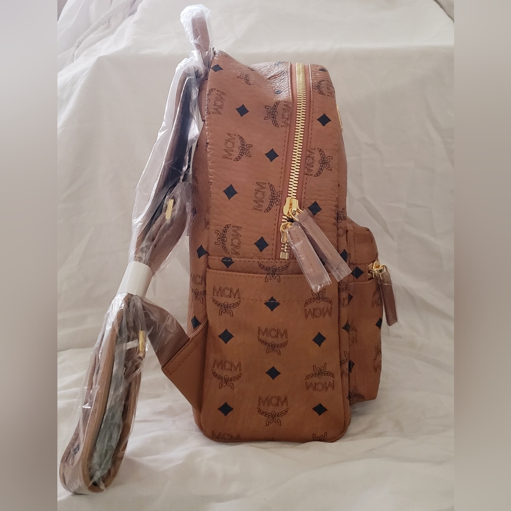 MCM Mini Classic Rabbit Backpack in Visetos BNWT - Picture 5 of 15